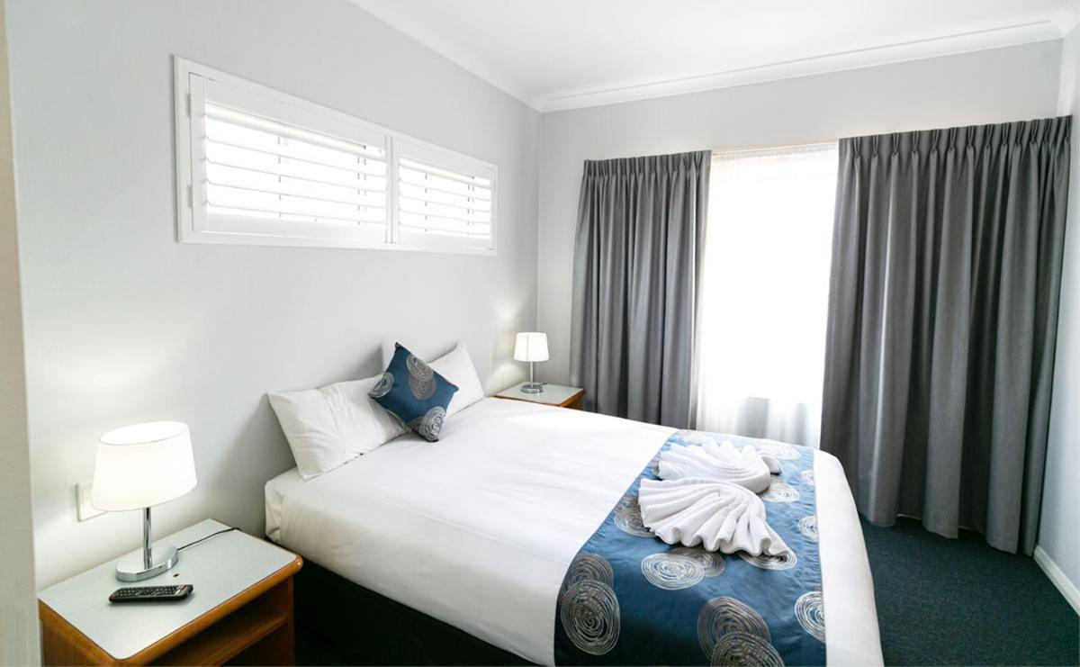 Esplanade Hotel บัสเซลตัน ภายนอก รูปภาพ