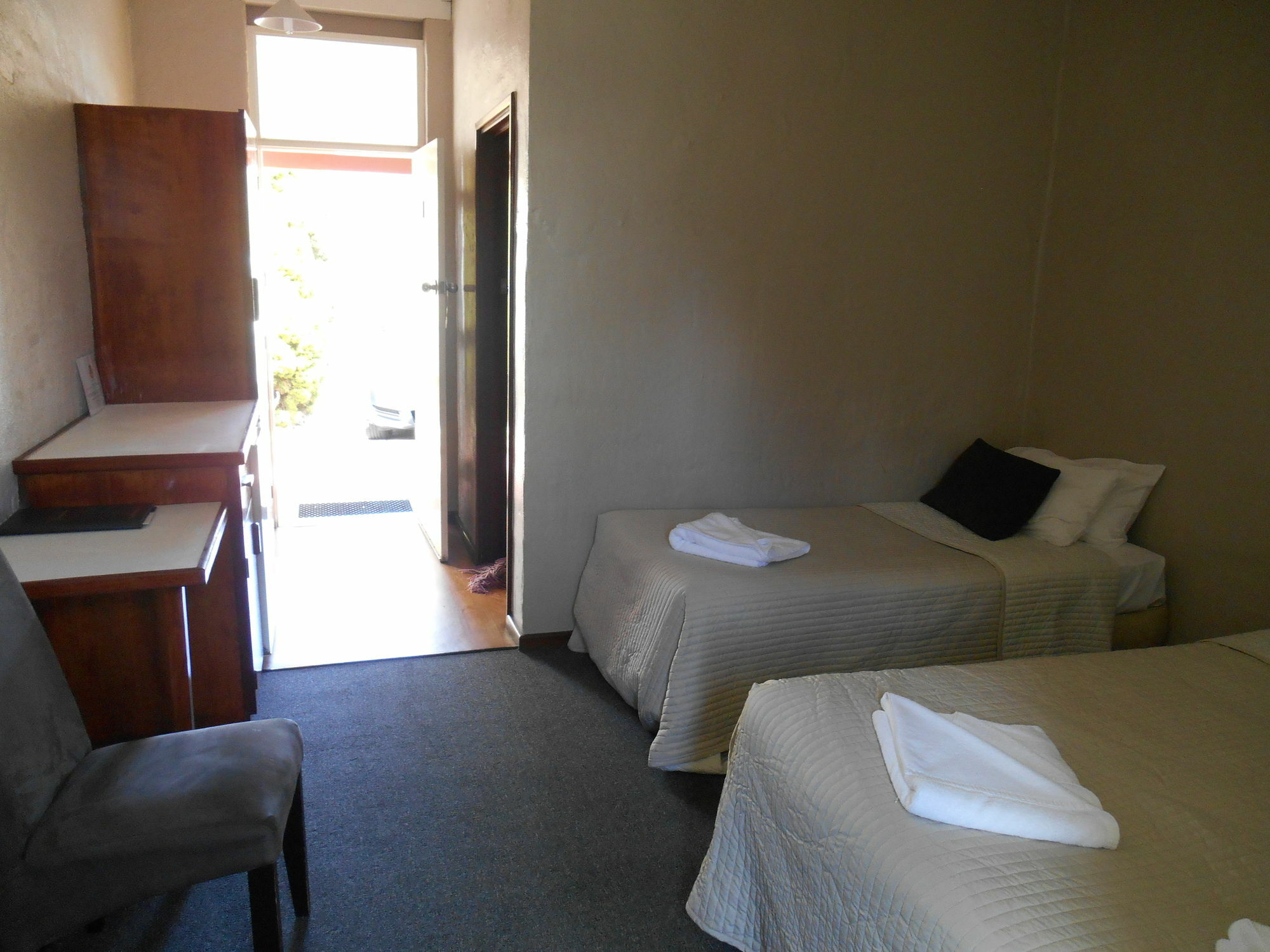 Esplanade Hotel บัสเซลตัน ภายนอก รูปภาพ